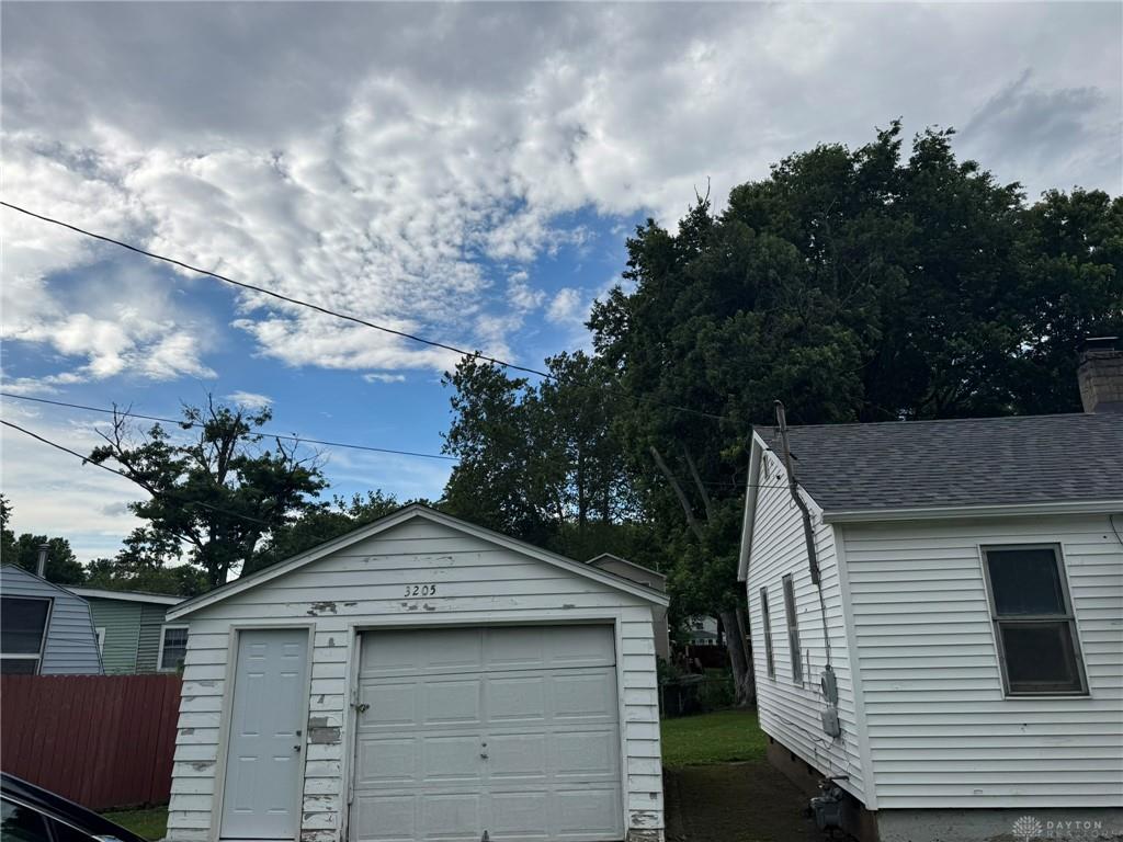 3205 Shadyview Property Photo 2