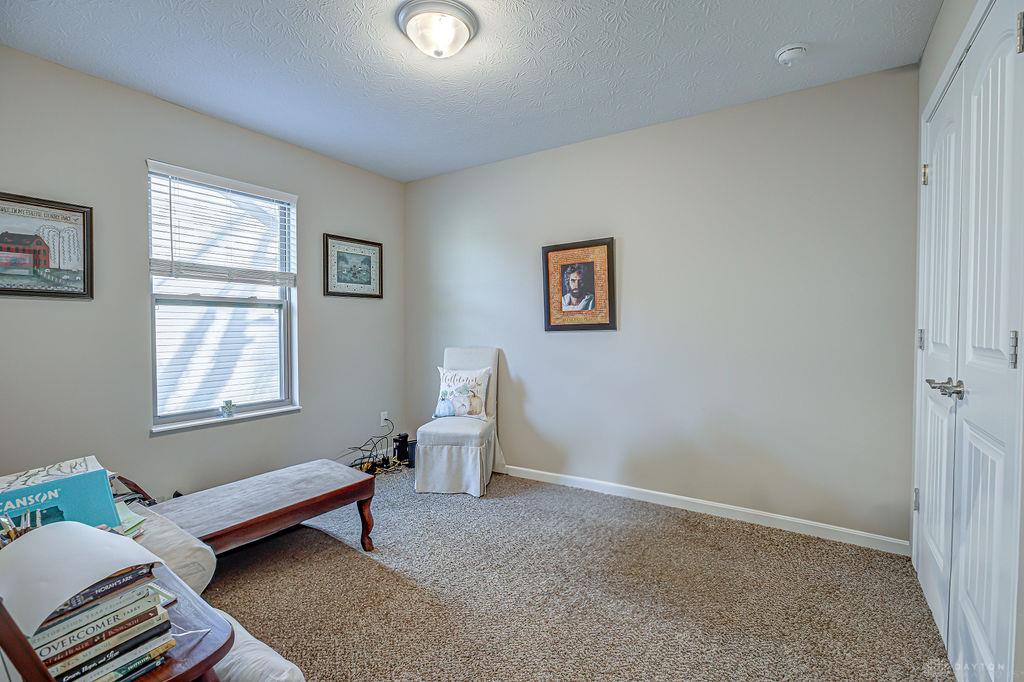 1211 Redbud Property Photo 7
