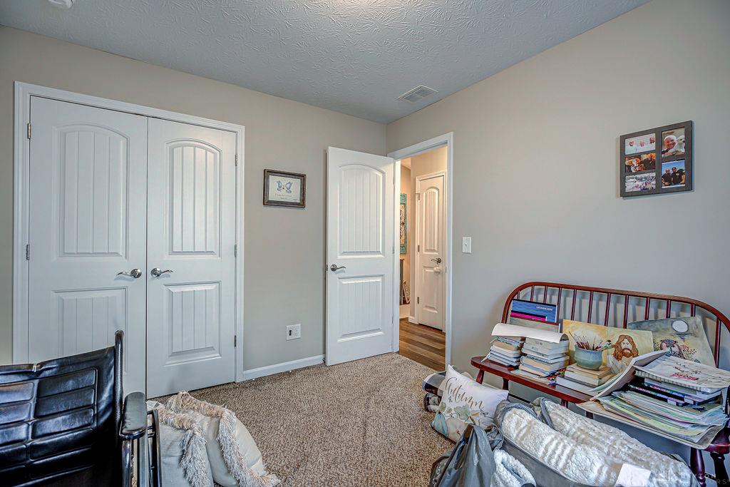 1211 Redbud Property Photo 8