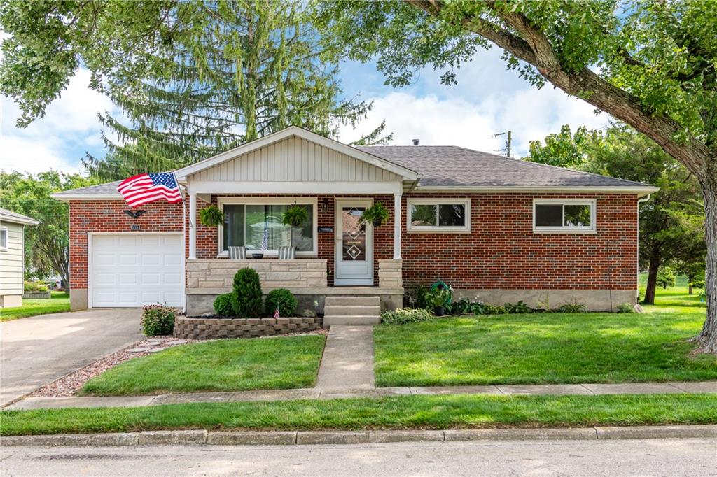 111 Wagner Property Photo 3