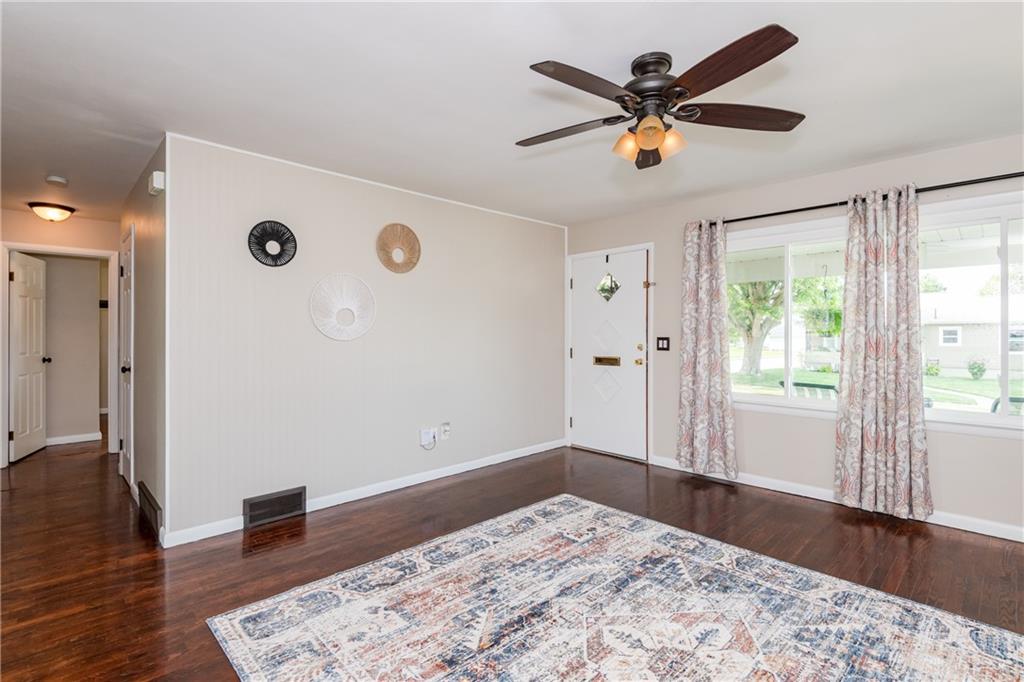 111 Wagner Property Photo 8