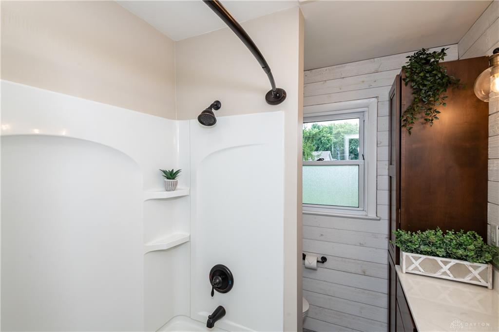 111 Wagner Property Photo 28