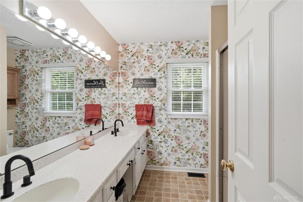 7013 Raspberry Property Photo 35