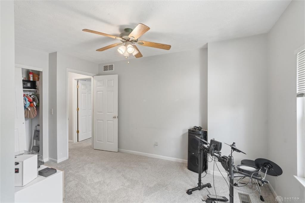 7013 Raspberry Property Photo 38