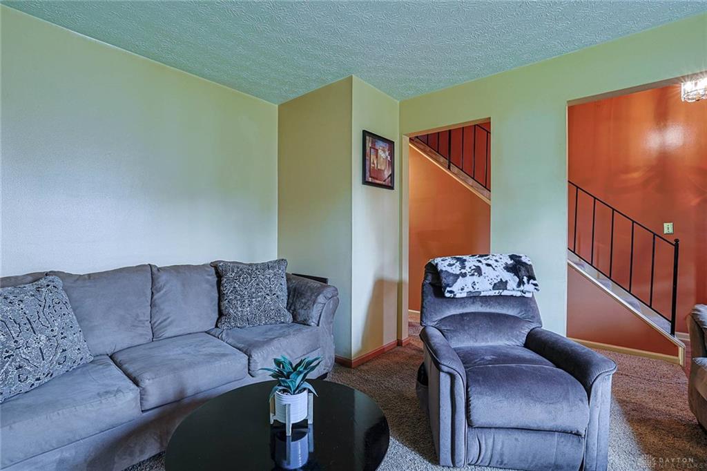 1986 Vanda Property Photo 6
