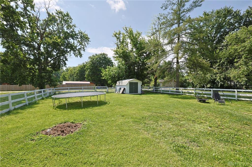 8524 Main Property Photo 16