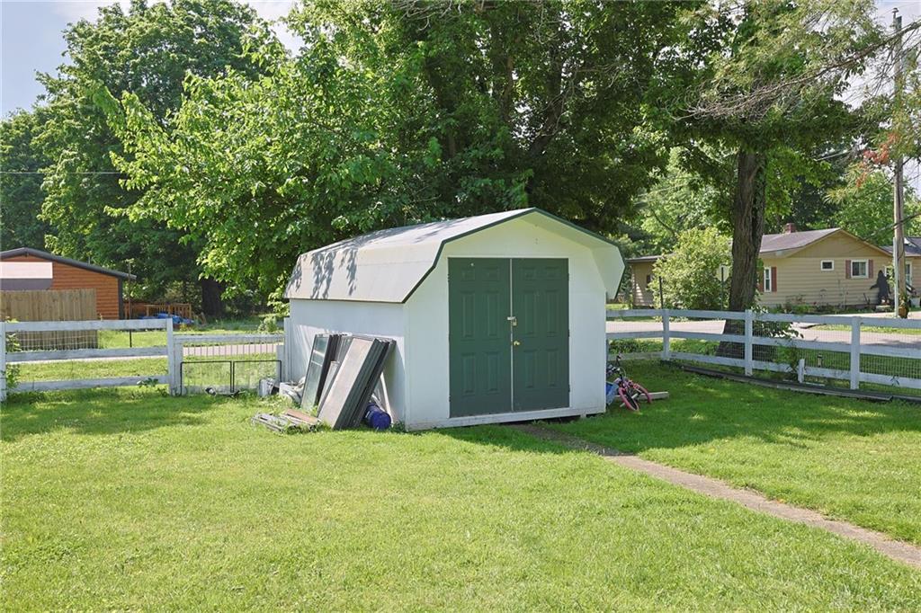 8524 Main Property Photo 20
