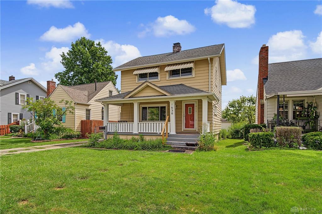1630 Rosemont Property Photo 3