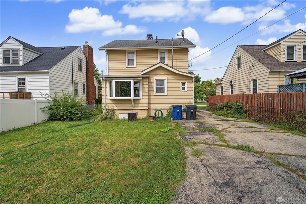 1630 Rosemont Property Photo 30
