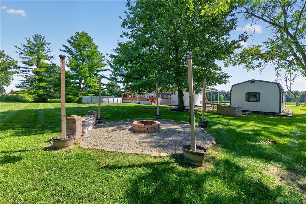 8261 Morrow Cozaddale Property Photo 42