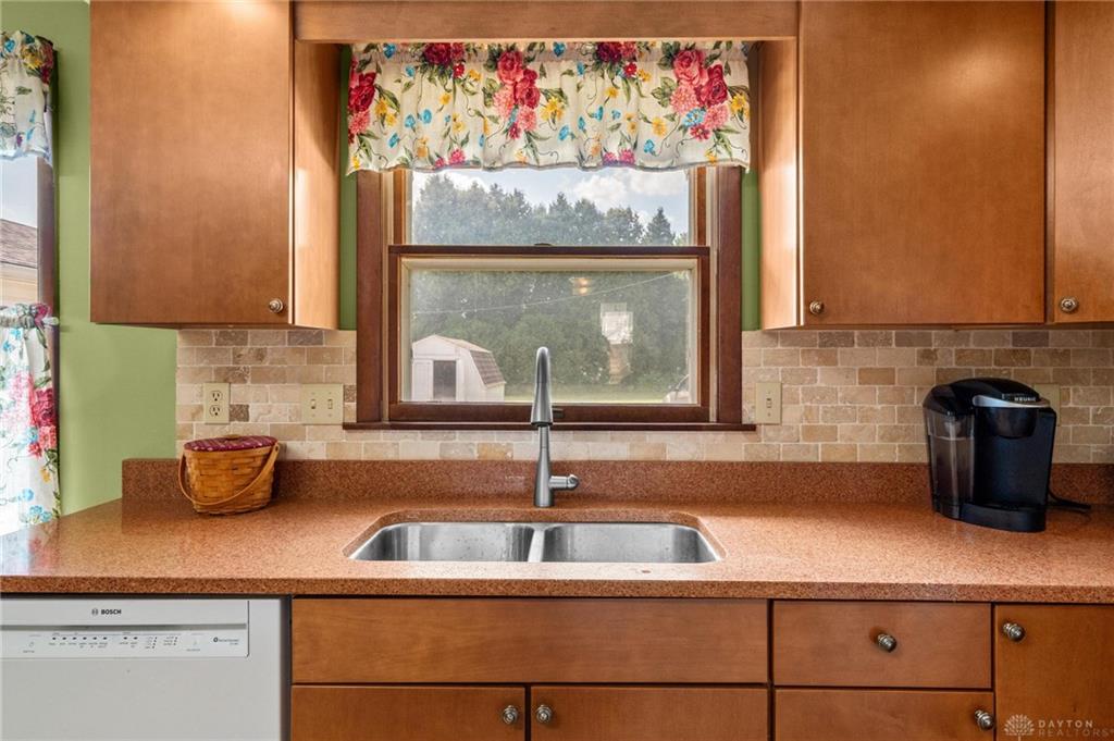 303 Nation Property Photo 9