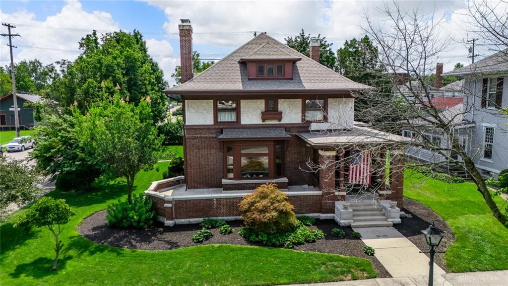 206 W Main Property Photo 2