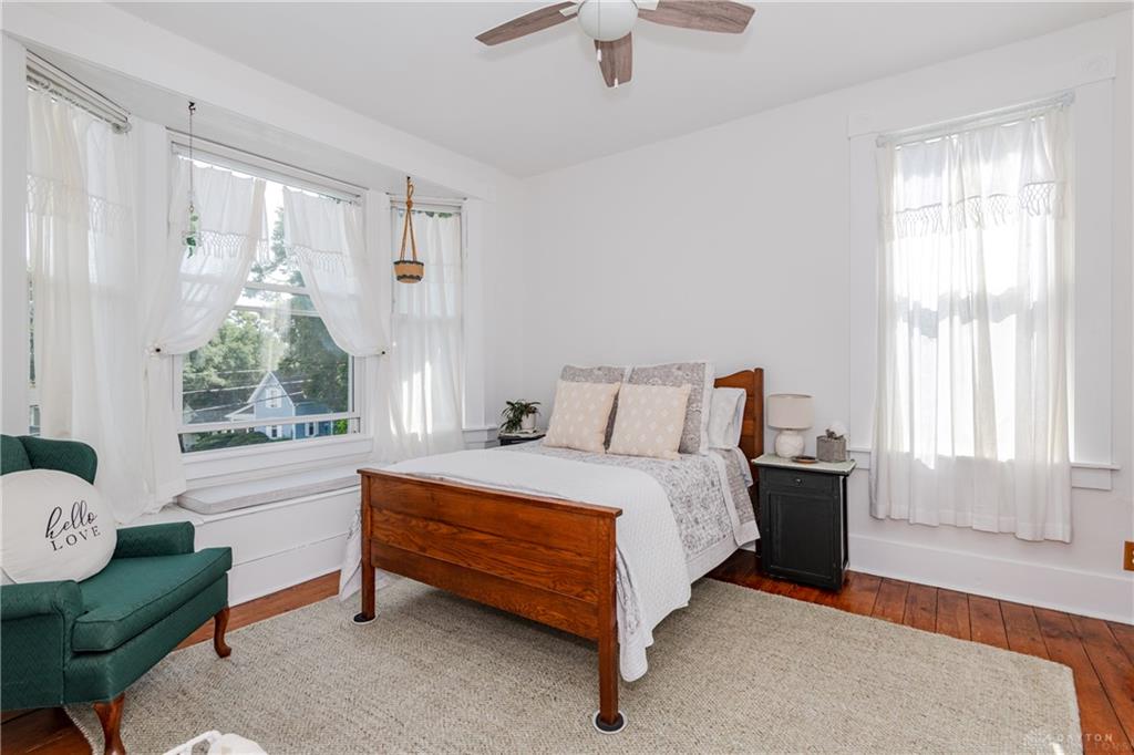 4 High Property Photo 54
