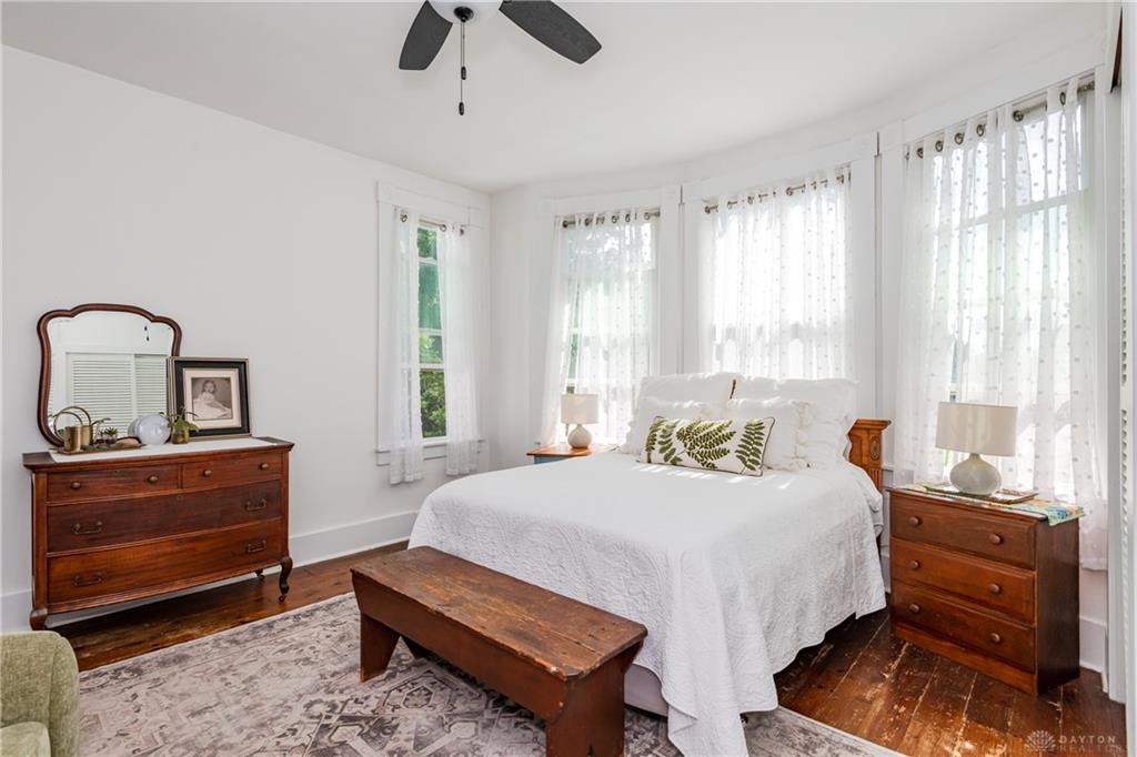 4 High Property Photo 60