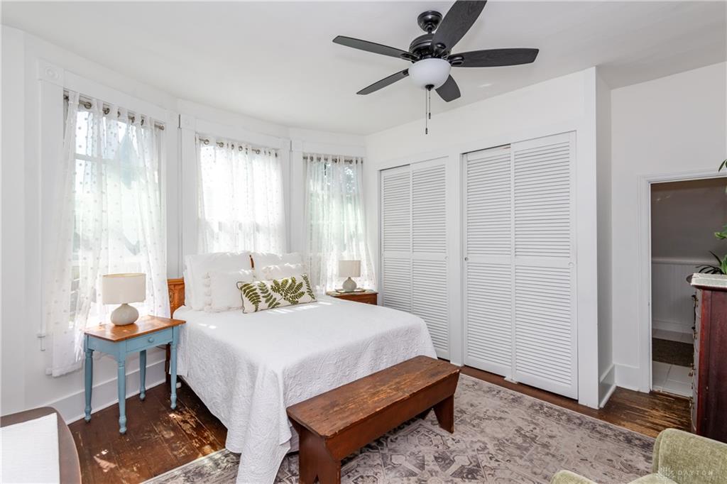 4 High Property Photo 61