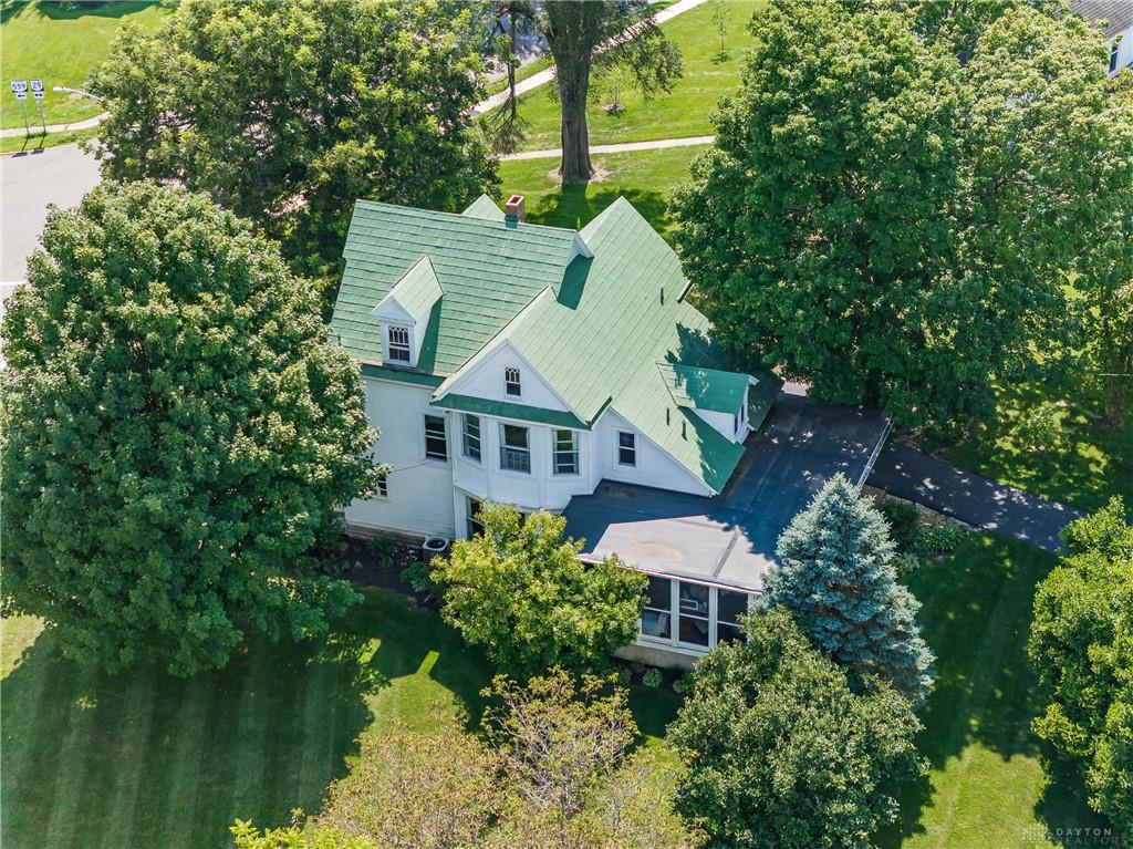 4 High Property Photo 88