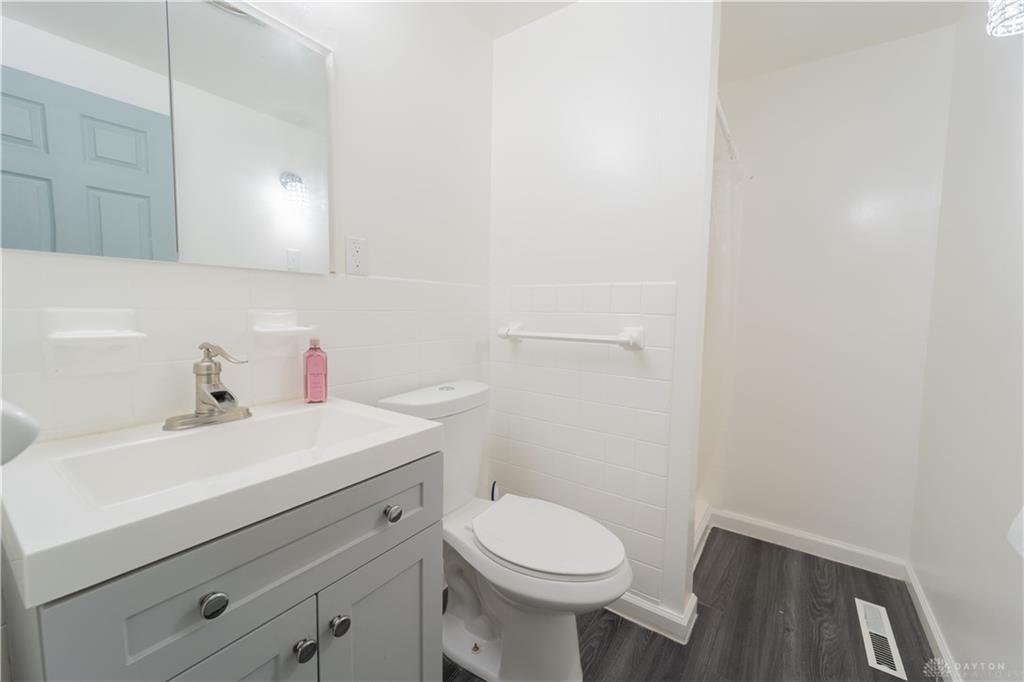 6695 Celestine Property Photo 18