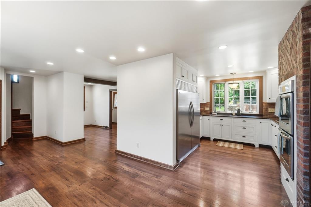 422 Glendora Property Photo 42
