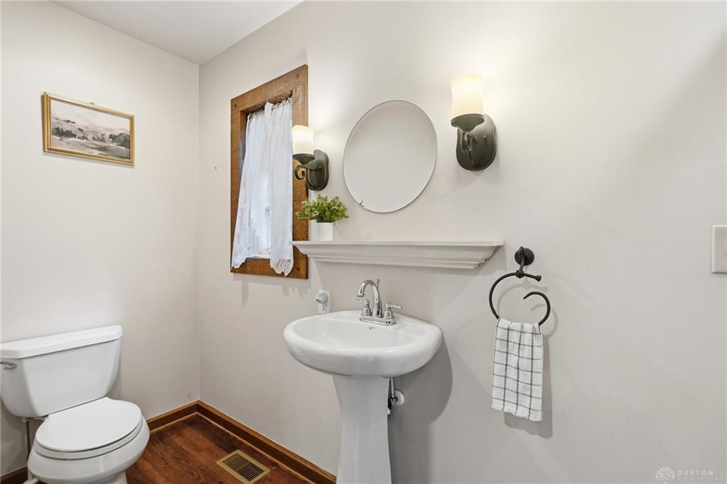 422 Glendora Property Photo 53