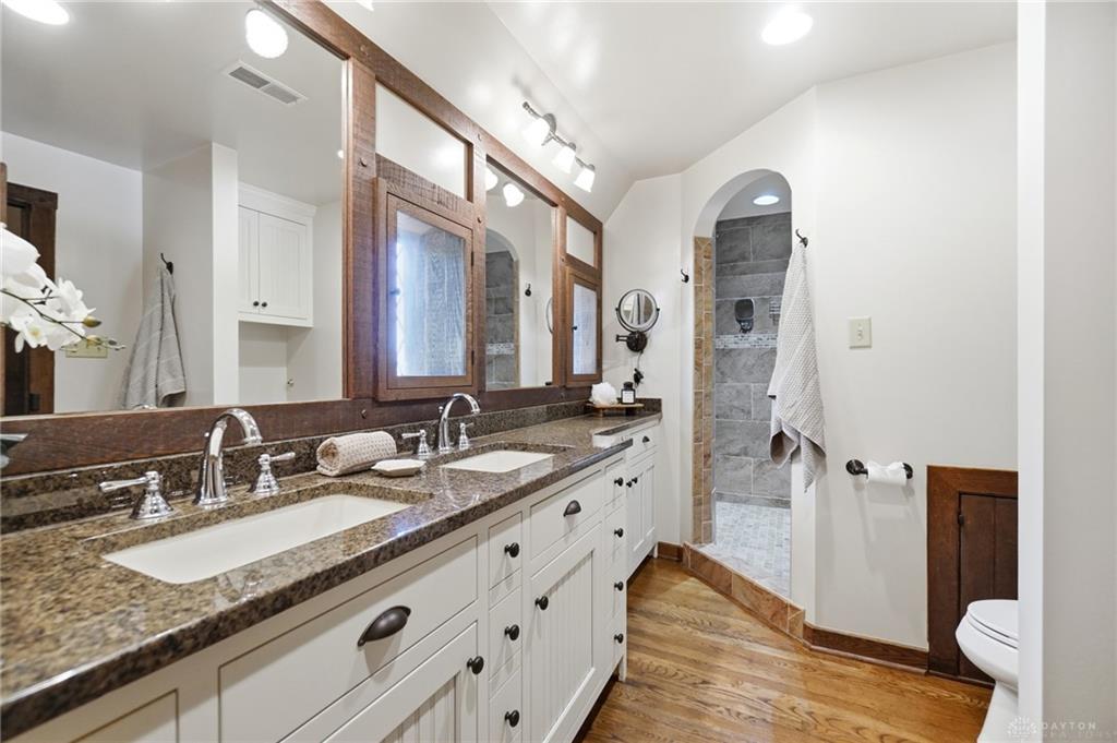 422 Glendora Property Photo 62