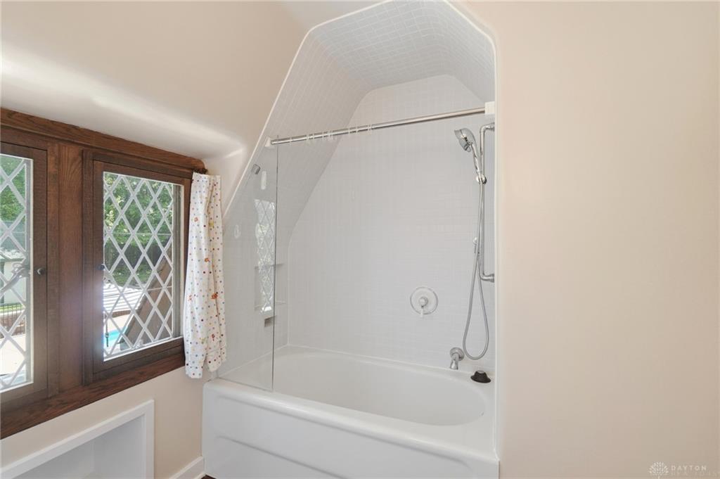 422 Glendora Property Photo 71