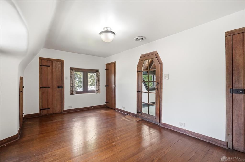 422 Glendora Property Photo 74