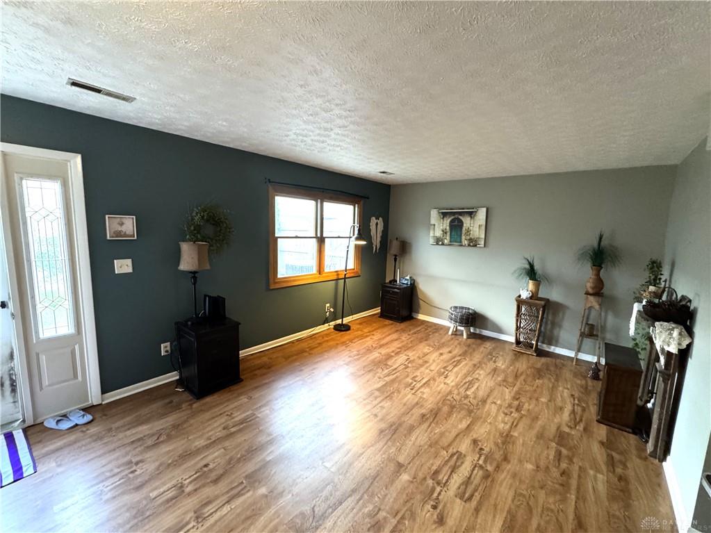 126 W Van Lake Property Photo 11