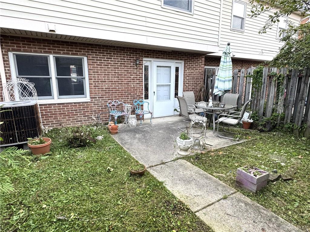 126 W Van Lake Property Photo 22