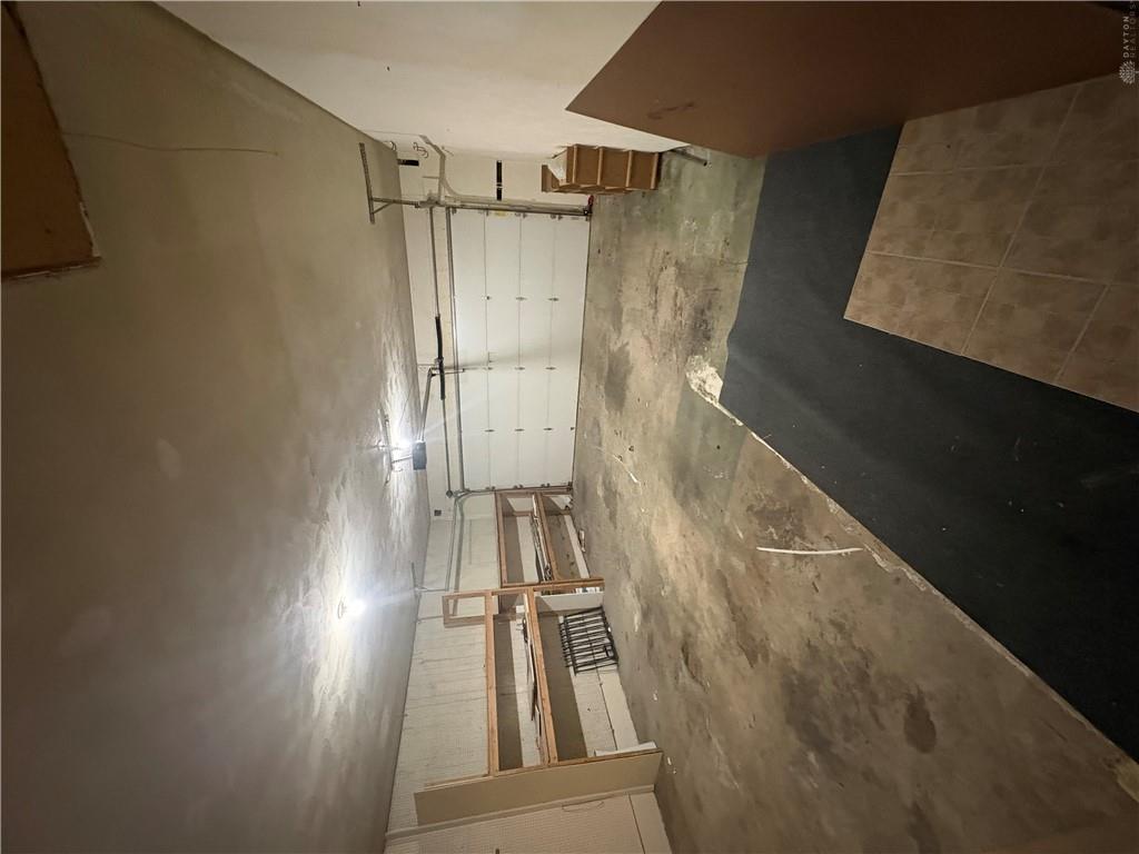 514 Snowglen Property Photo 7