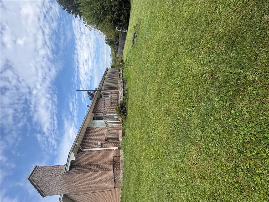 514 Snowglen Property Photo 15