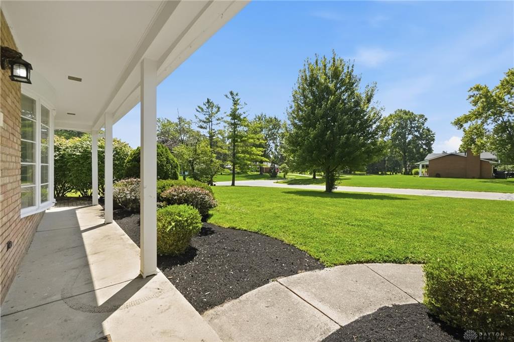 1801 Burgundy Property Photo 3