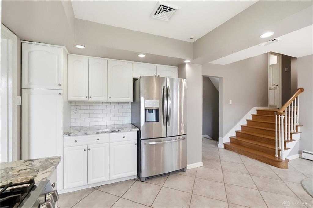 1801 Burgundy Property Photo 16