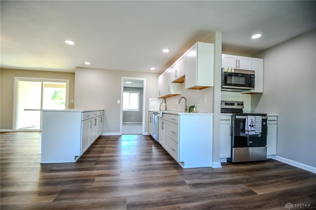 2276 Brookpark Property Photo 13