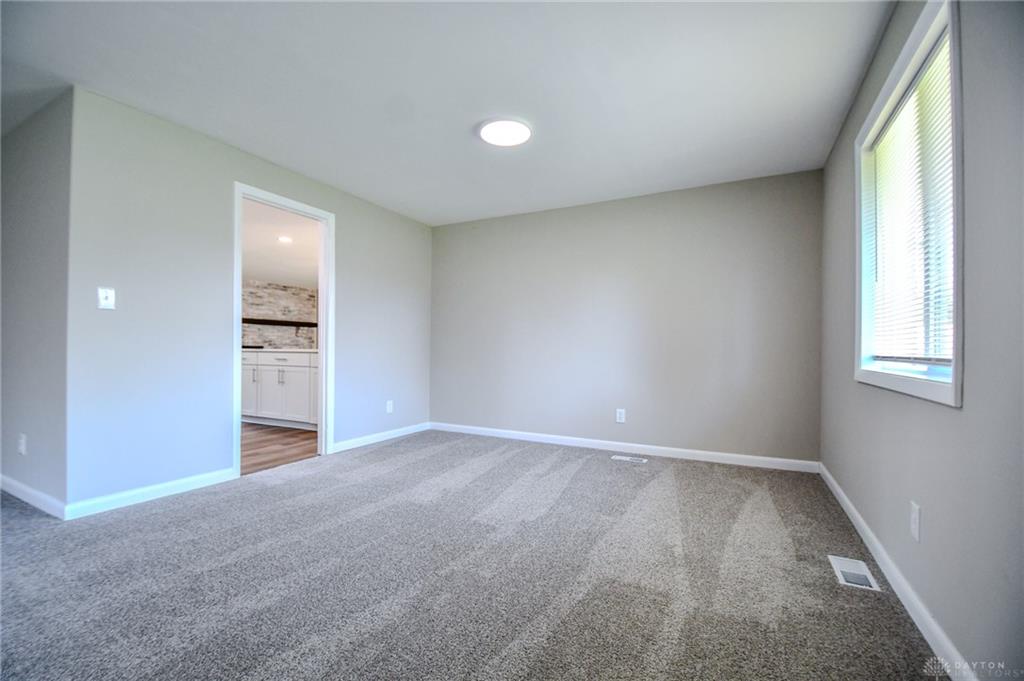 2276 Brookpark Property Photo 38