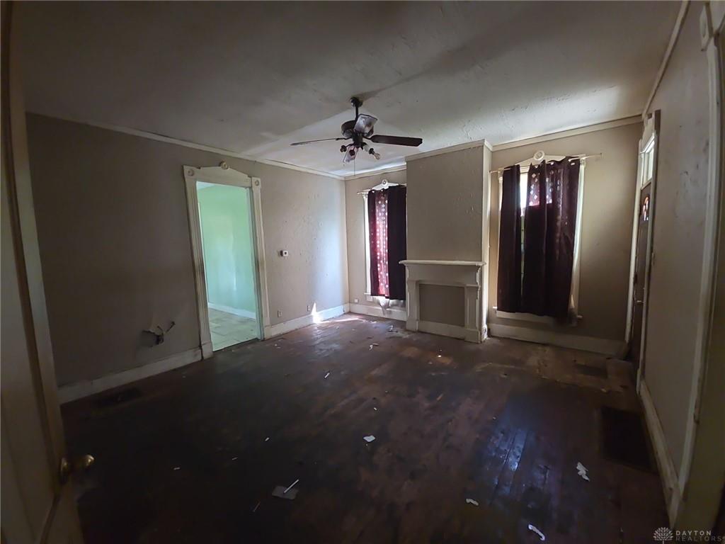 1027 W Riverview Property Photo 11