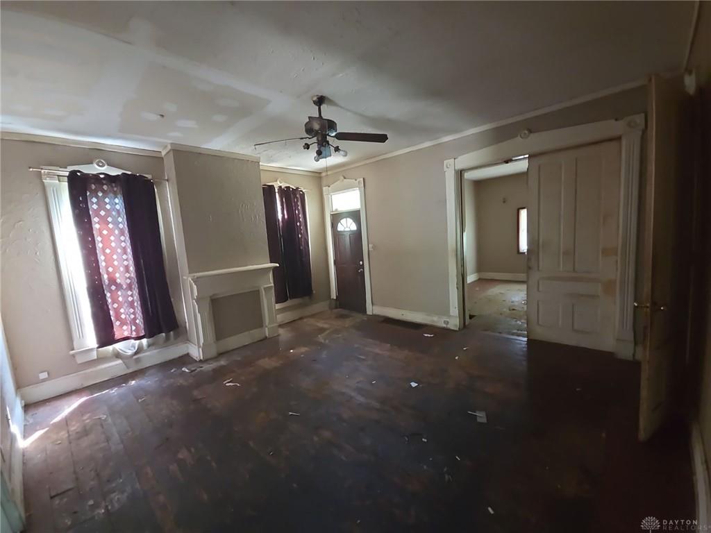 1027 W Riverview Property Photo 12