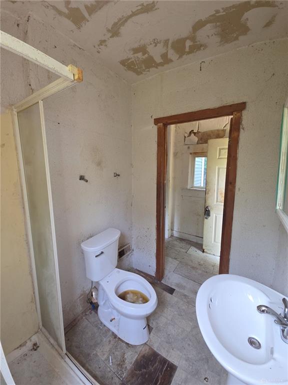 1027 W Riverview Property Photo 24