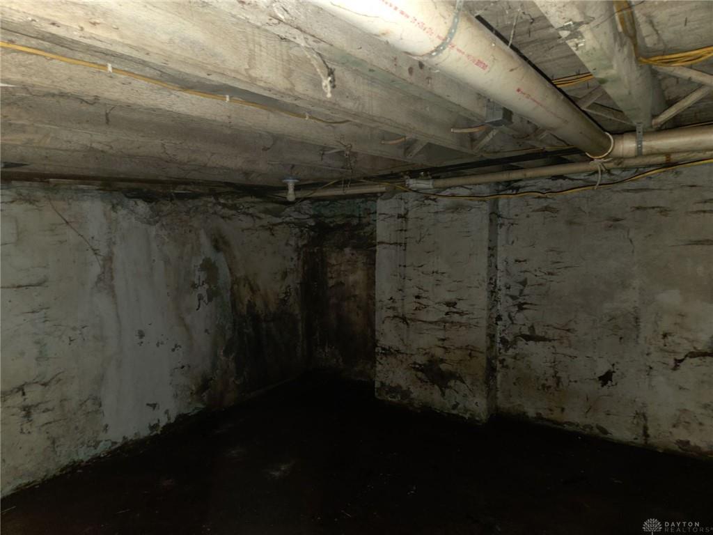 1027 W Riverview Property Photo 47
