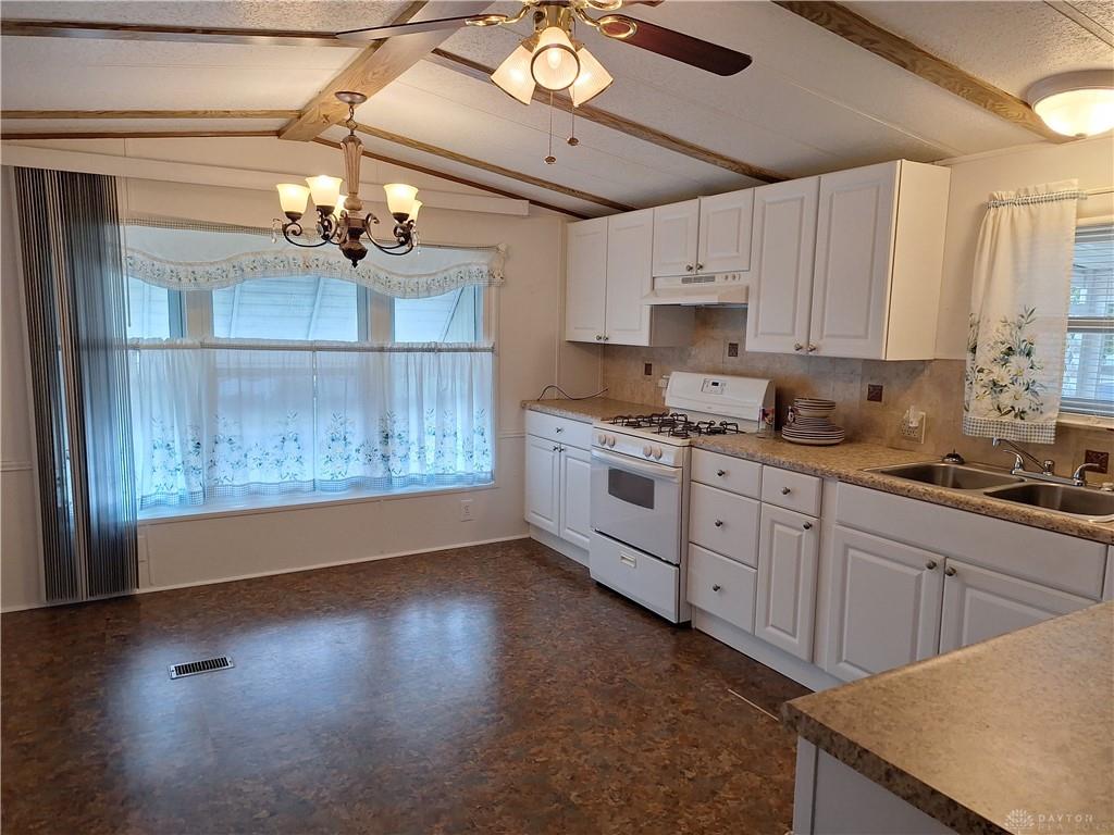 5112 Skylane Property Photo 1