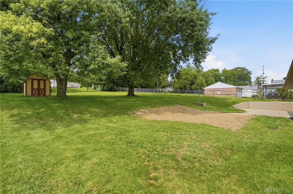 406 Ross Property Photo 46