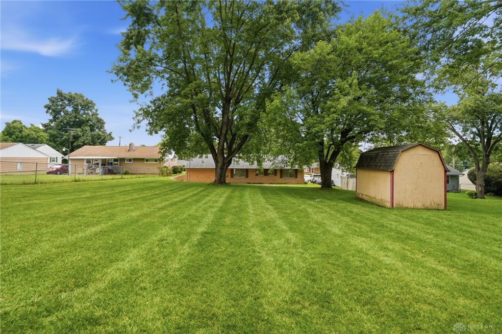 406 Ross Property Photo 53