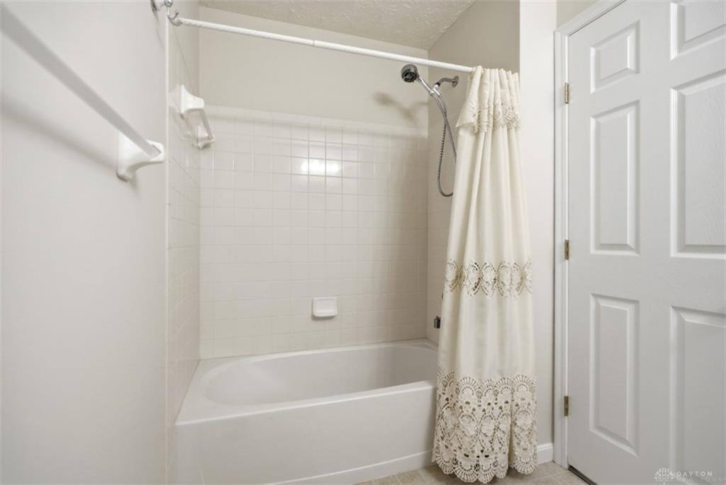 5632 Safari Property Photo 36