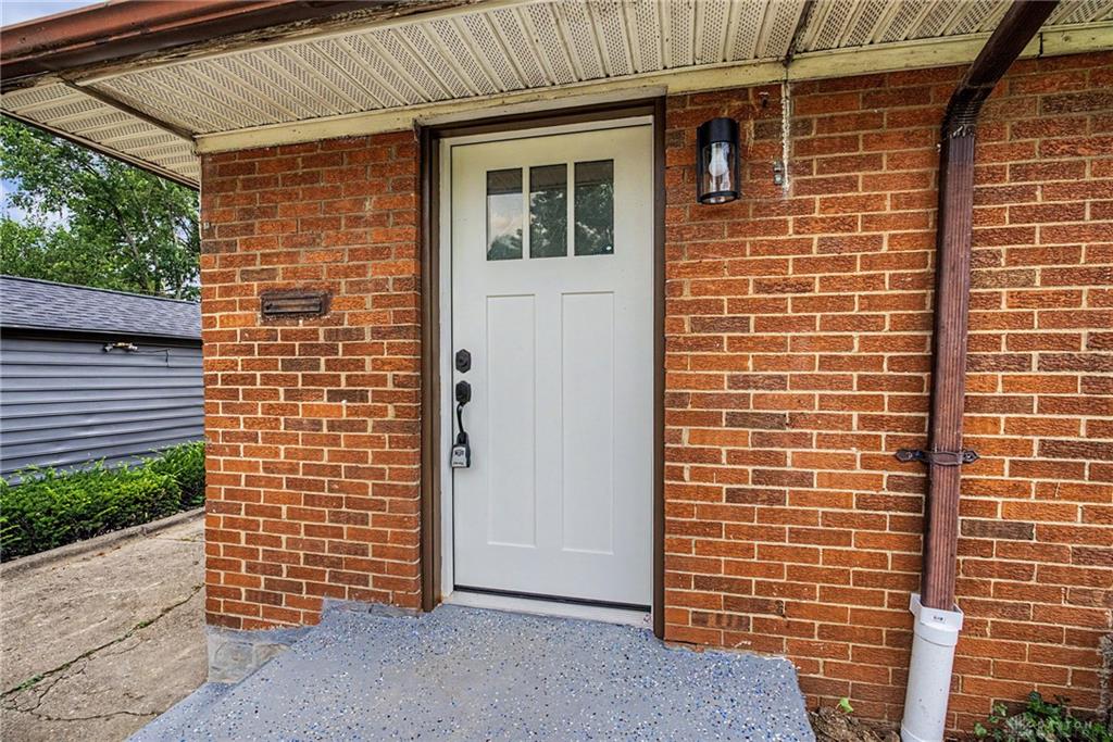 804 Oakleaf Property Photo 5
