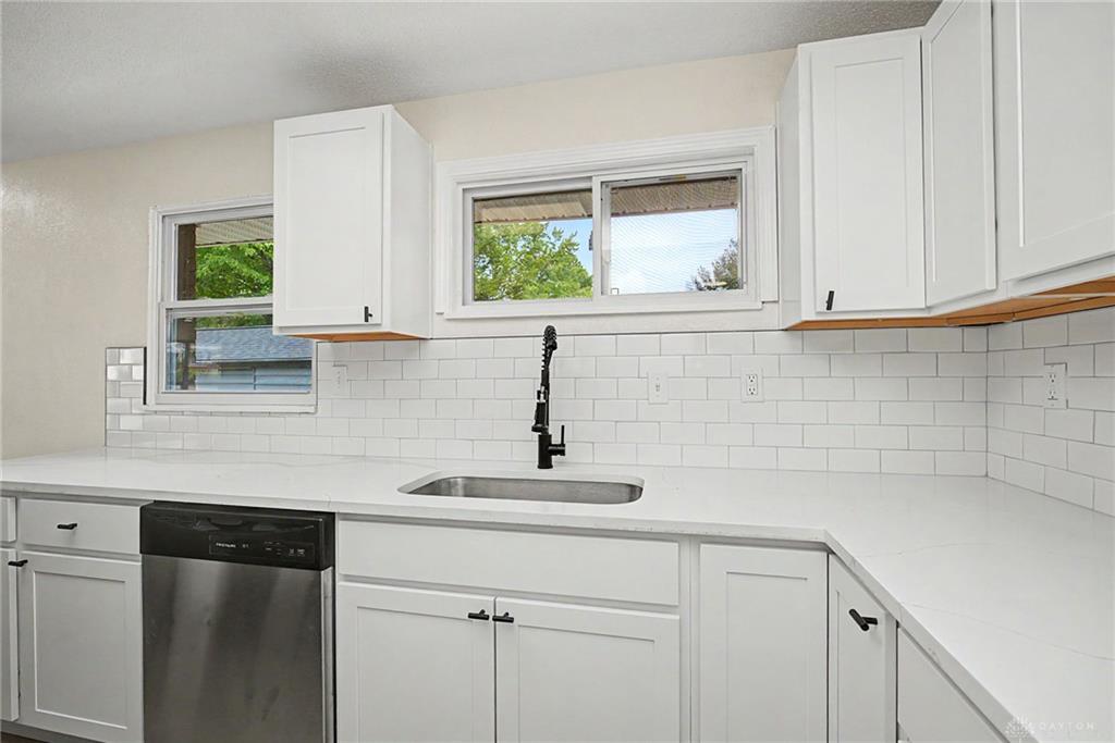 804 Oakleaf Property Photo 16