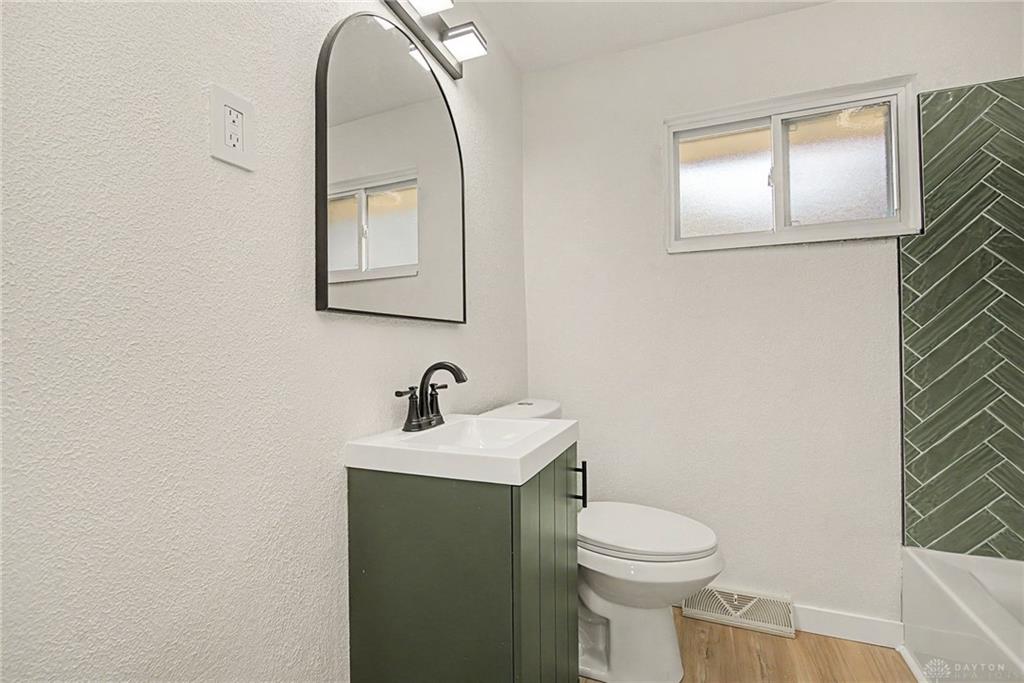 804 Oakleaf Property Photo 24