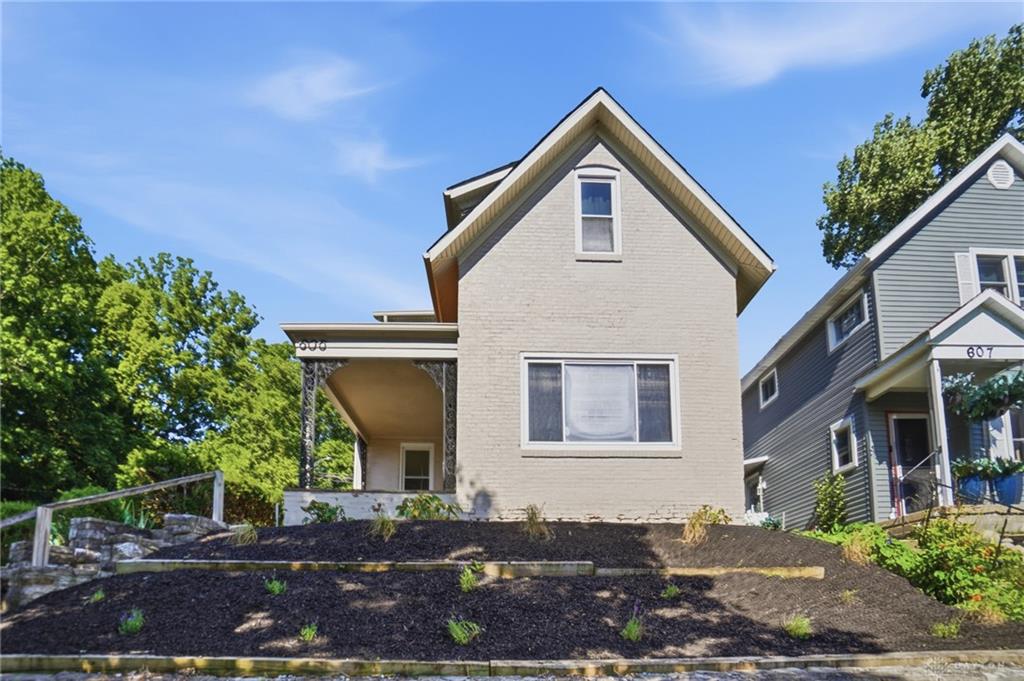 605 N Main Property Photo 1