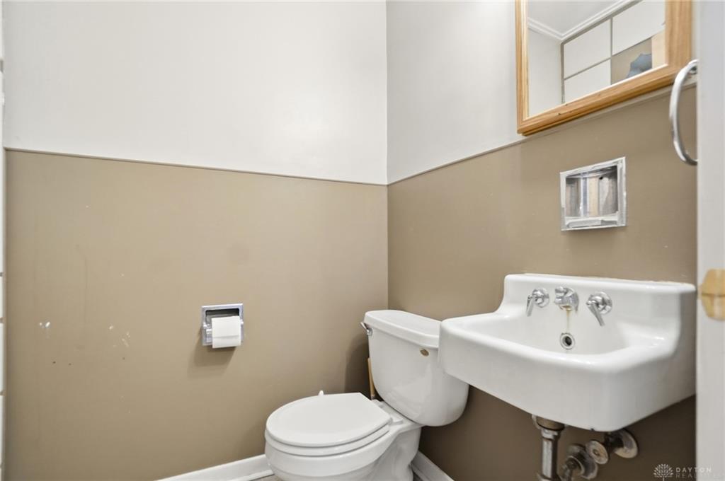 605 N Main Property Photo 25