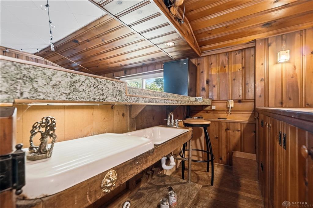 605 N Main Property Photo 35