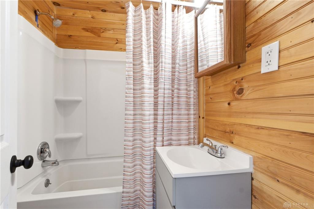 151 Madison Property Photo 10