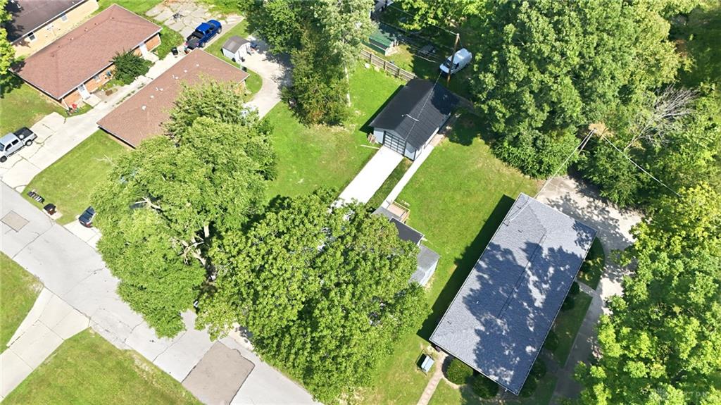 151 Madison Property Photo 31